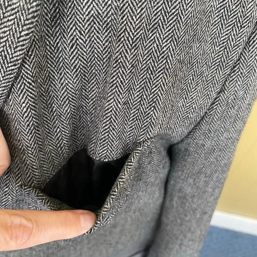 Old Navy men X-Large wool blend 2 button blazer inner and outer chest pocket